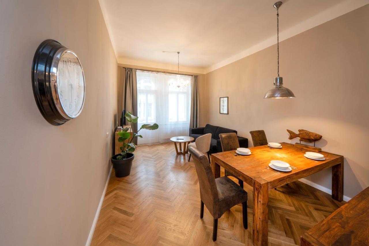 Apart Hotel Zborovska Prag Dış mekan fotoğraf