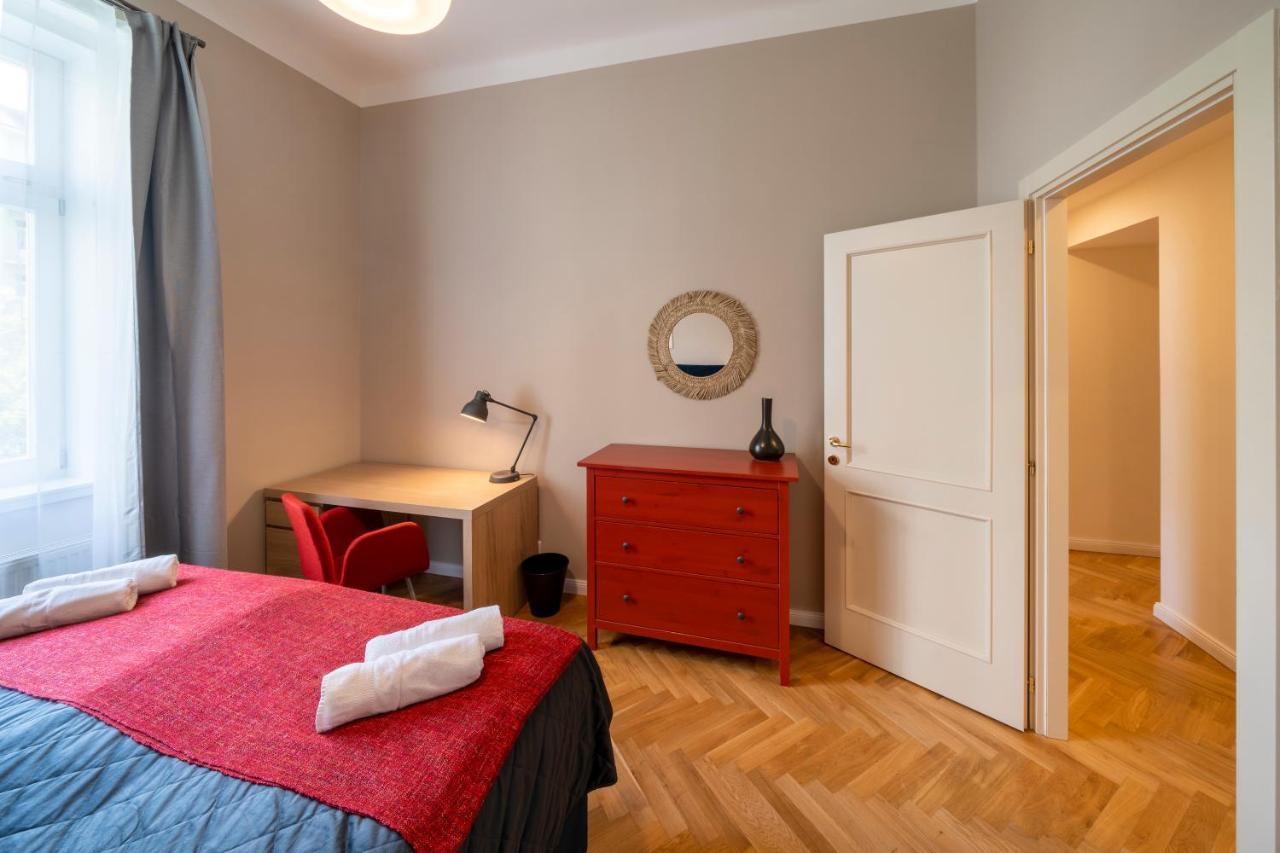 Apart Hotel Zborovska Prag Dış mekan fotoğraf