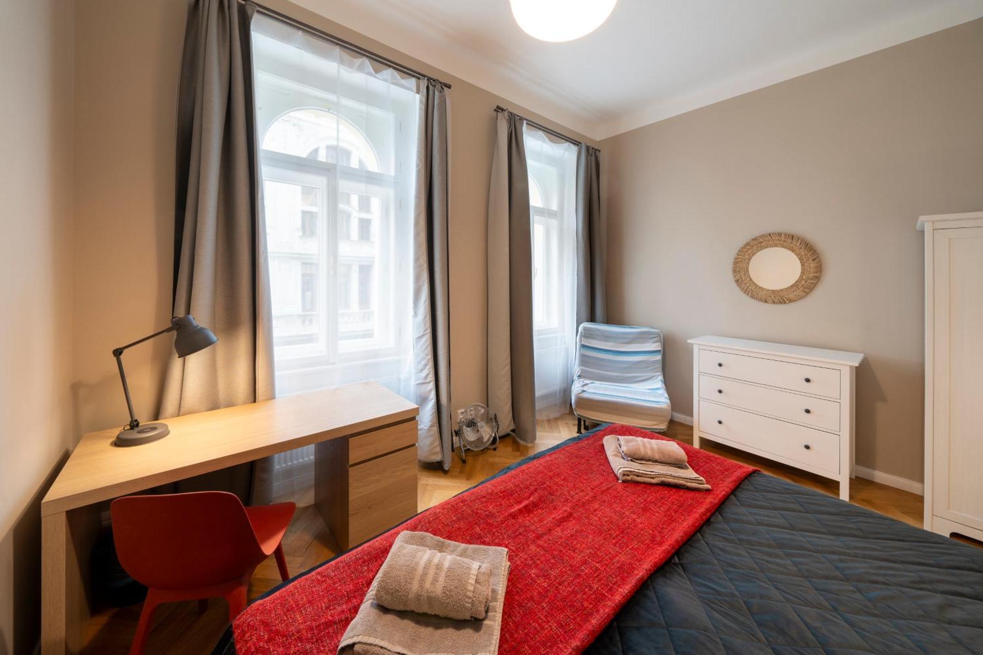 Apart Hotel Zborovska Prag Dış mekan fotoğraf